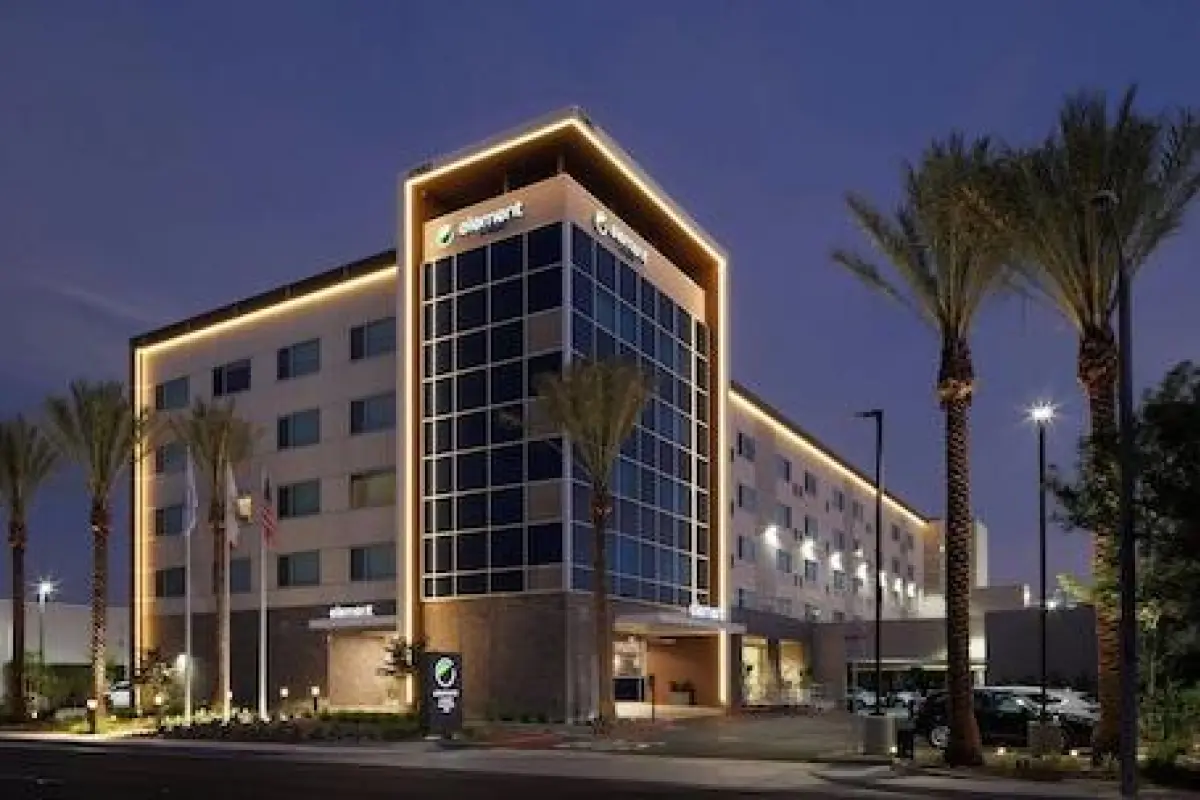 Element Irvine – Affordable hotel in Irvine