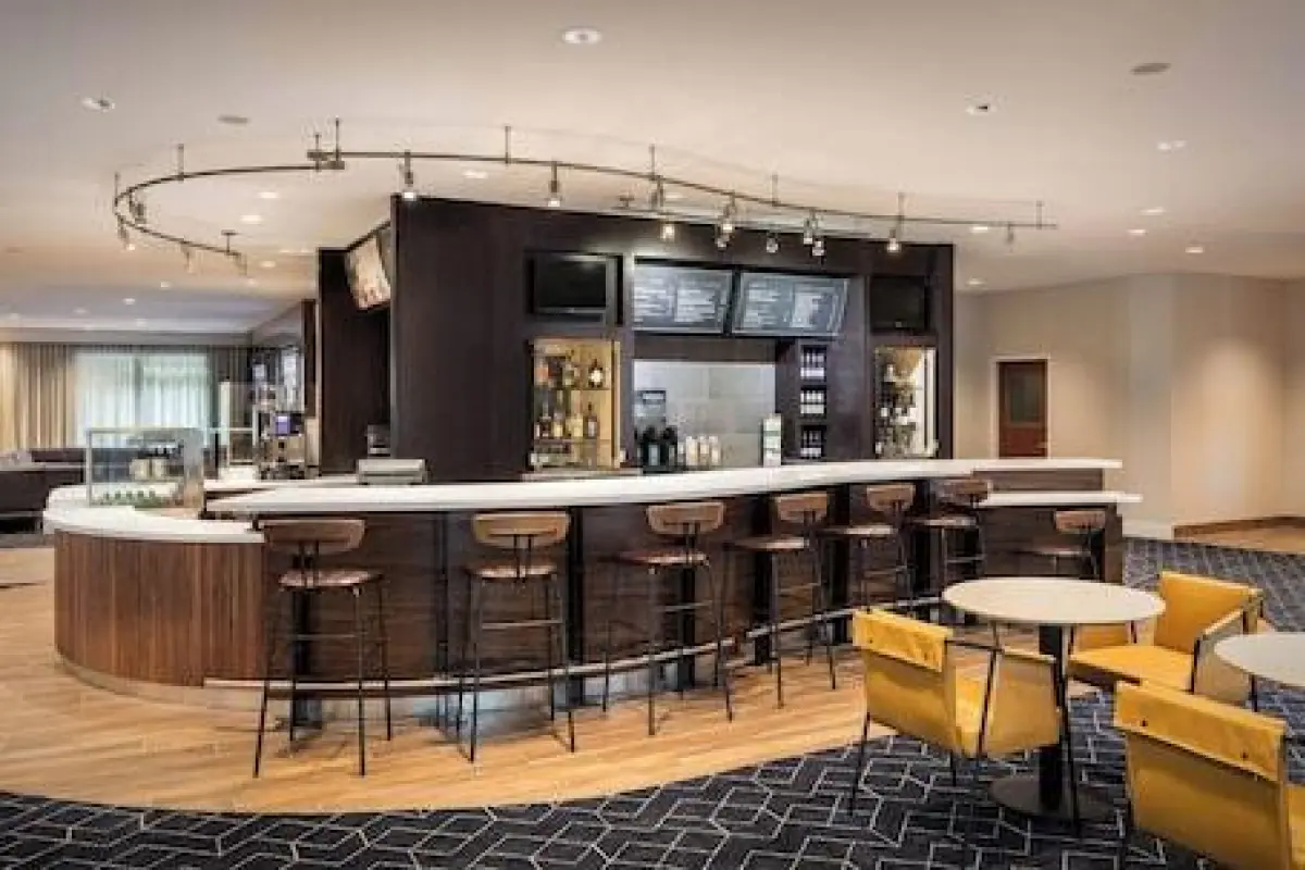 Courtyard Anaheim Resort/Convention Center – Affordable hotel in Anaheim