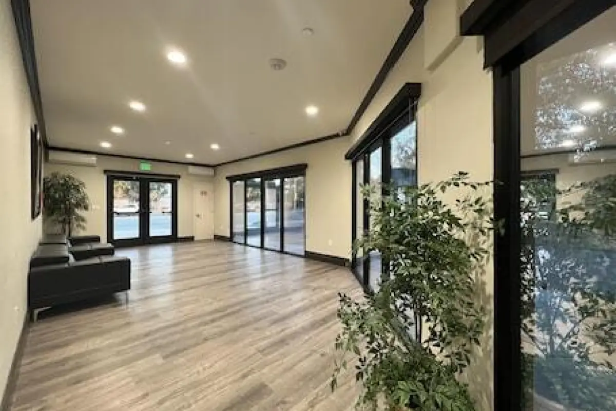 Aspire Inn & Suites Orange – Affordable hotel in Orange