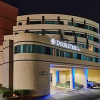 DoubleTree by Hilton Fullerton – Affordable hotel in Fullerton