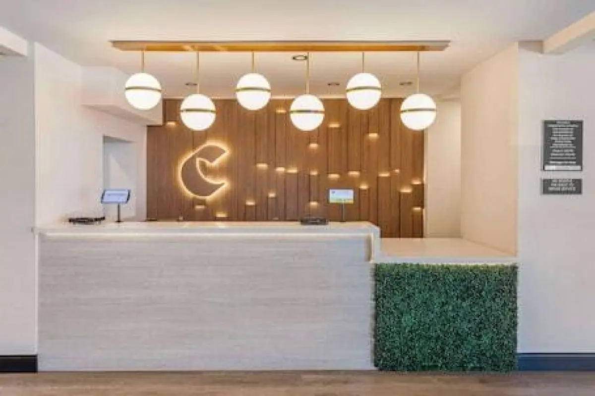 Comfort Inn & Suites Irvine Spectrum – Affordable hotel in Lake Forest
