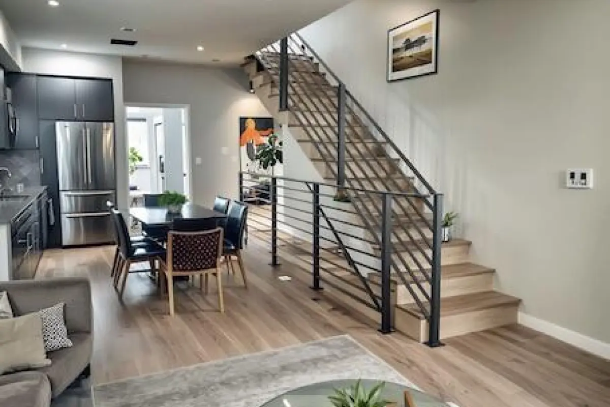  StaysPro - Hollywood Homes Minutes to Everything – Affordable hotel in Los Angeles