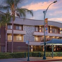 Best Western Plus Park Place Inn - Mini Suites – Affordable hotel in Anaheim
