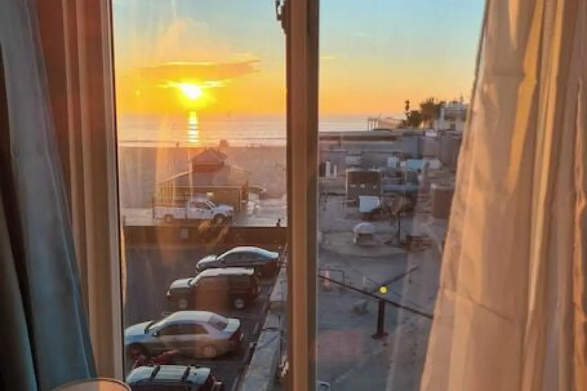 ITH Hermosa Beach Surf Hostel LAX – Affordable hotel in Hermosa Beach
