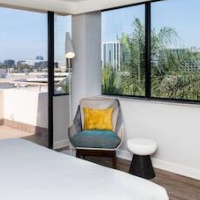 Renaissance Newport Beach Hotel – Affordable hotel in Newport Beach