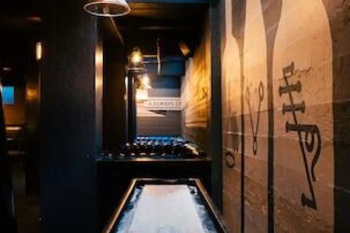 The Historic Broadlind Hotel at Long Beach Convention Center – Affordable hotel in Long Beach