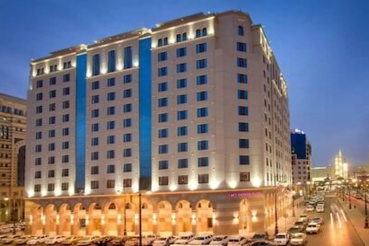 Crowne Plaza Madinah by IHG – Affordable hotel in Madinah