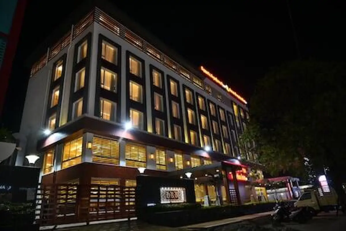 Raaj Bhaavan Clarks Inn Chennai – Affordable hotel in Chennai