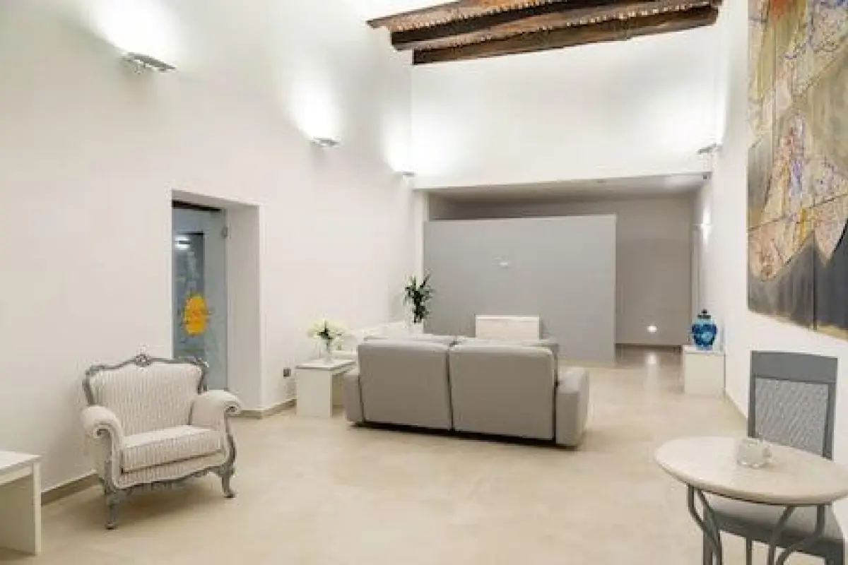 Il Tesoro Smart Suite & Spa – Affordable hotel in Naples