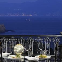 Grand Hotel Parkers – Affordable hotel in Naples