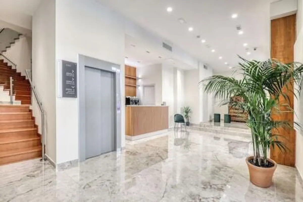 Vomero High Hotel – Affordable hotel in Naples