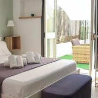 VPM room's central train station – Affordable hotel in Naples