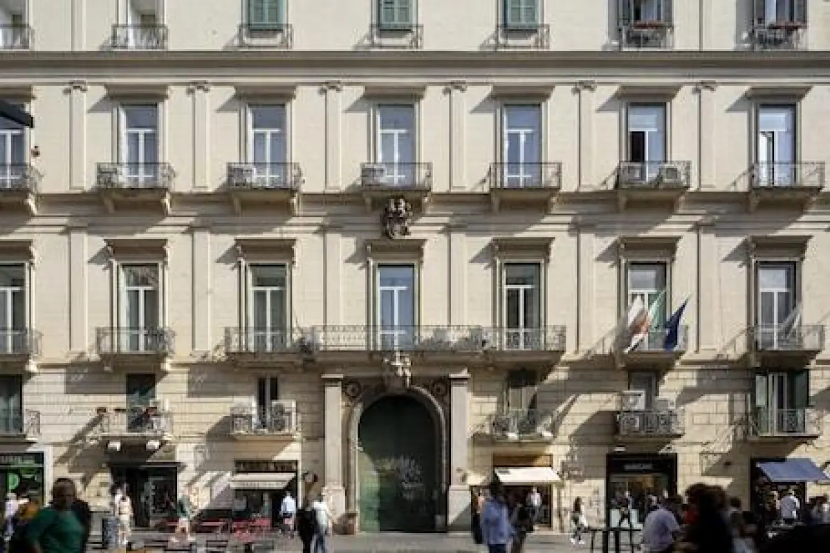 Napolit'amo Hotel Principe – Affordable hotel in Naples