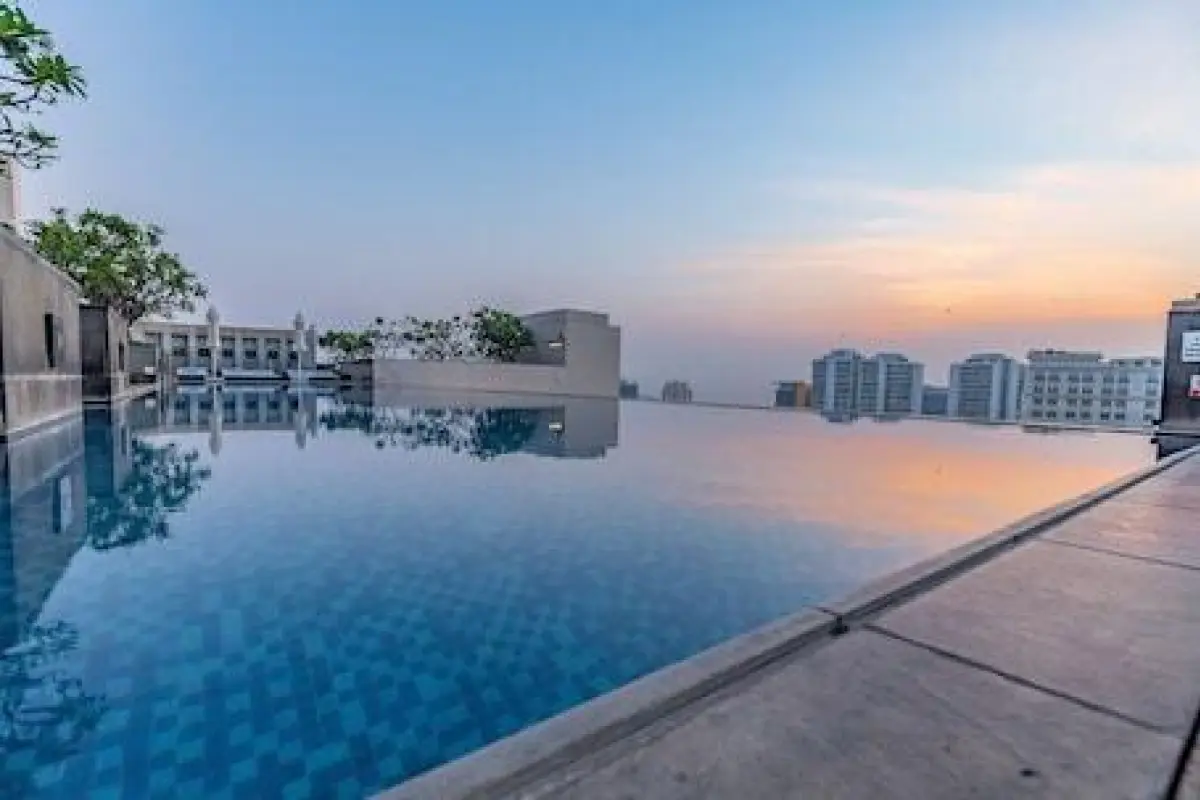 Somerset Greenways Chennai – Affordable hotel in Chennai