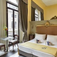 Hotel Art Resort Galleria Umberto – Affordable hotel in Naples