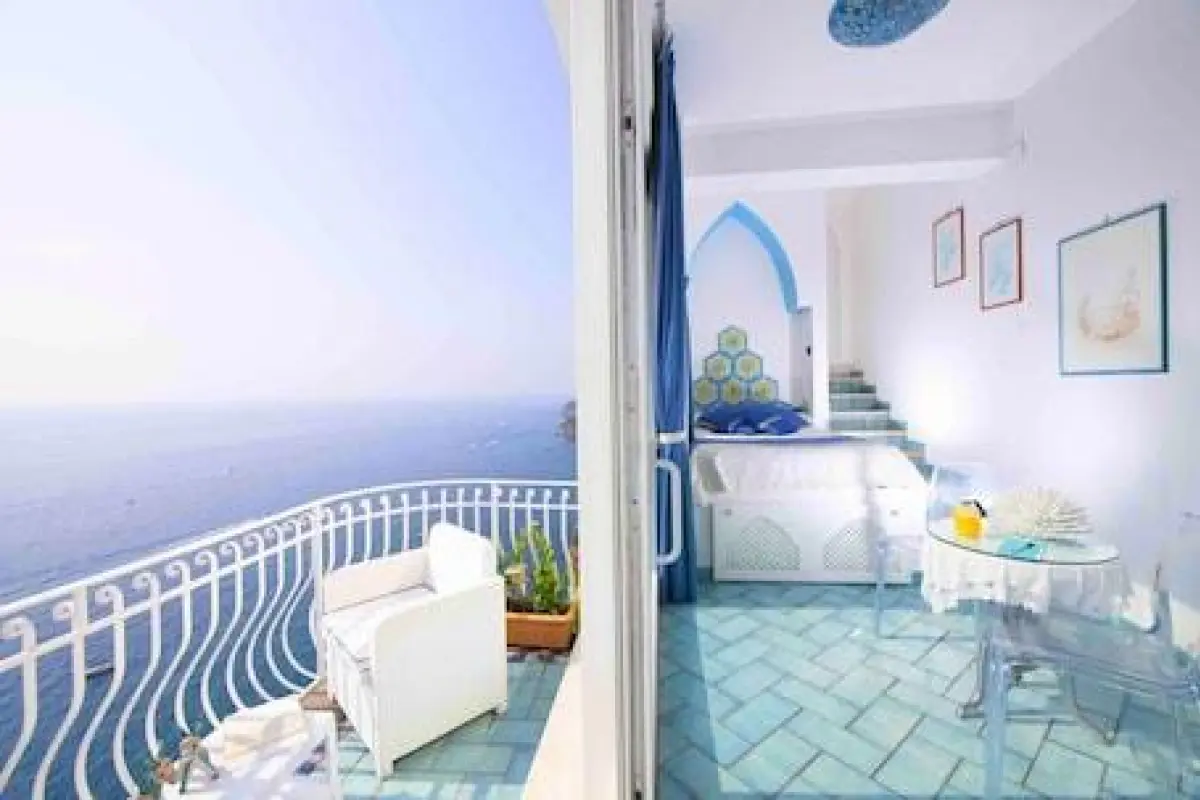 Hotel La Ninfa – Affordable hotel in Amalfi