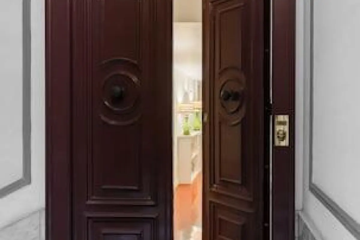 Pretaloger Verdi 18 – Affordable hotel in Naples