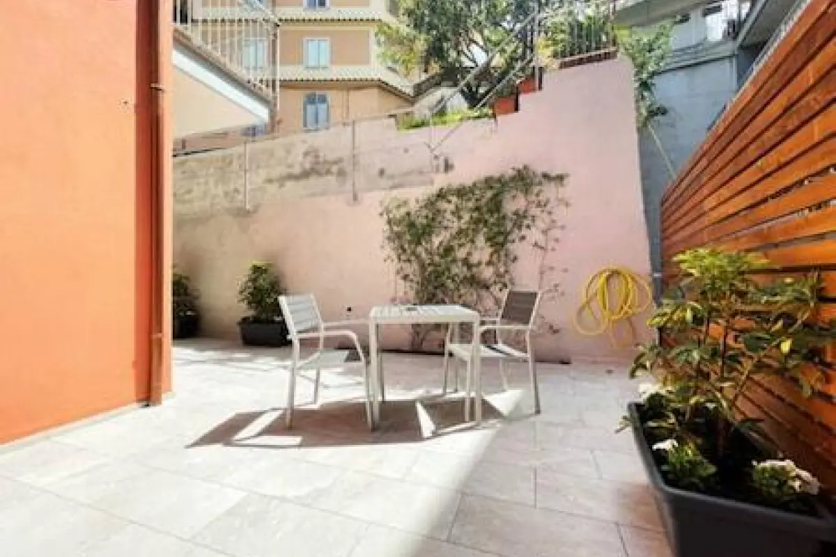 Sunny House – Affordable hotel in Sorrento