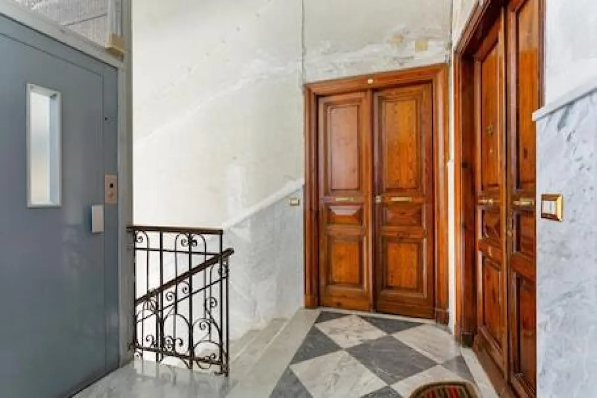 Via Pasquale 16 in Napoli – Affordable hotel in Naples