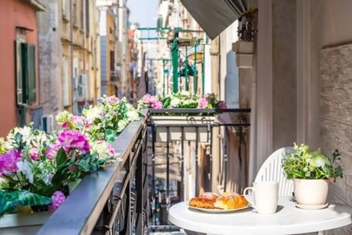 Toledo house Apartments – Affordable hotel in Naples