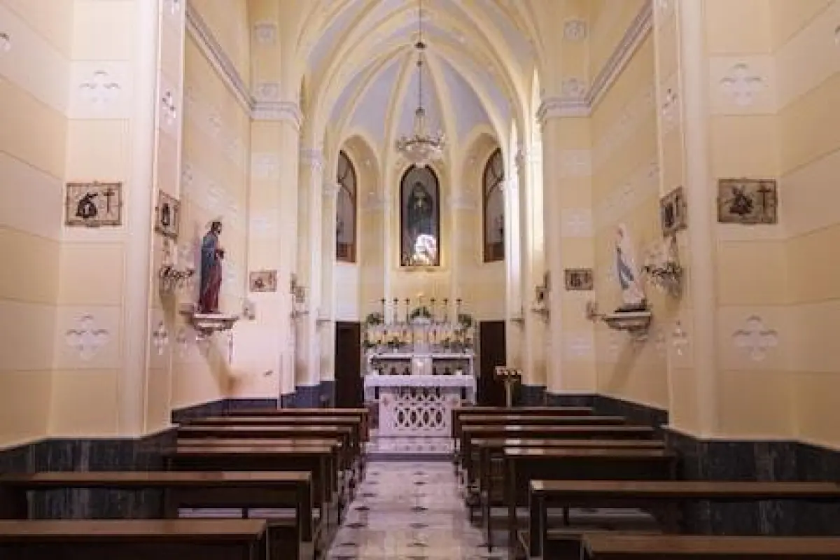 Sisters Hostel – Affordable hotel in Piano di Sorrento
