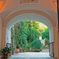 Palazzo Murat Luxury Rooms – Affordable Bed and Breakfast in Arienzo