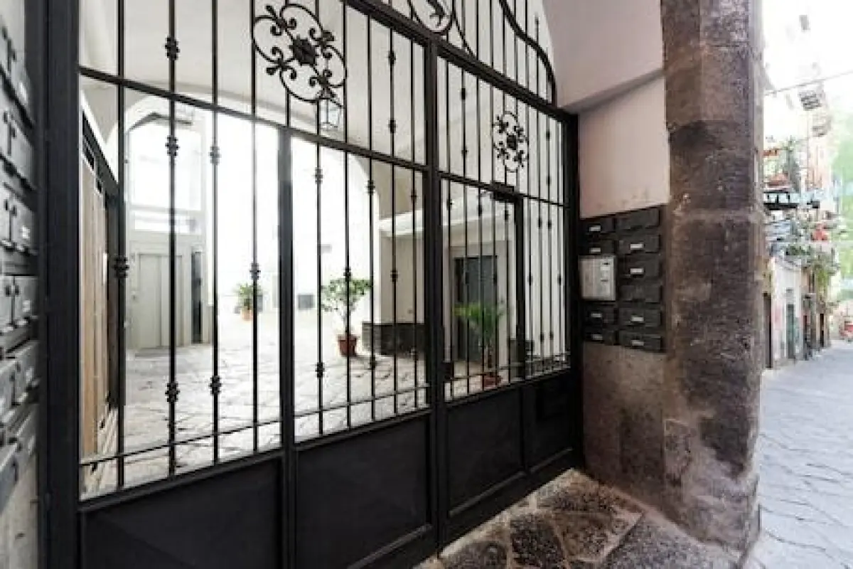 It's Room Naples – Affordable Bed and Breakfast in Naples