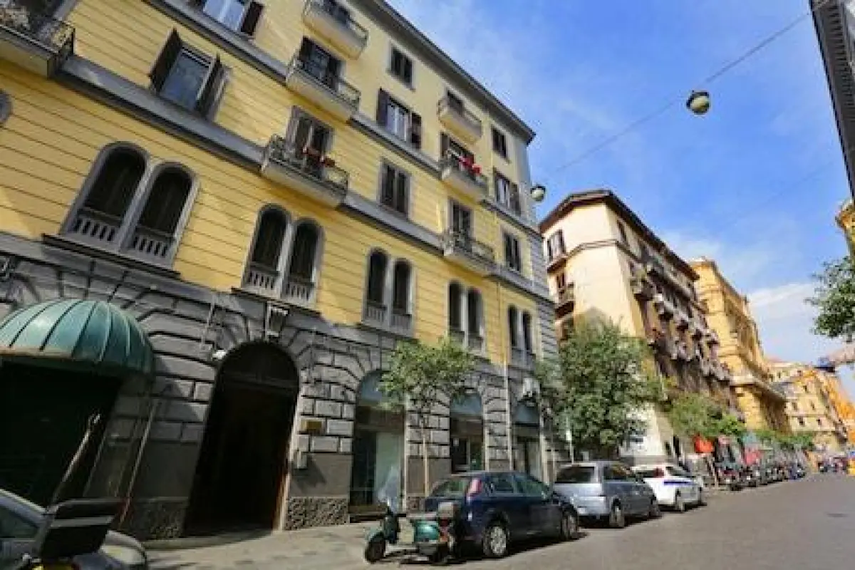 I Viceré B&B Deluxe – Affordable Bed and Breakfast in Naples