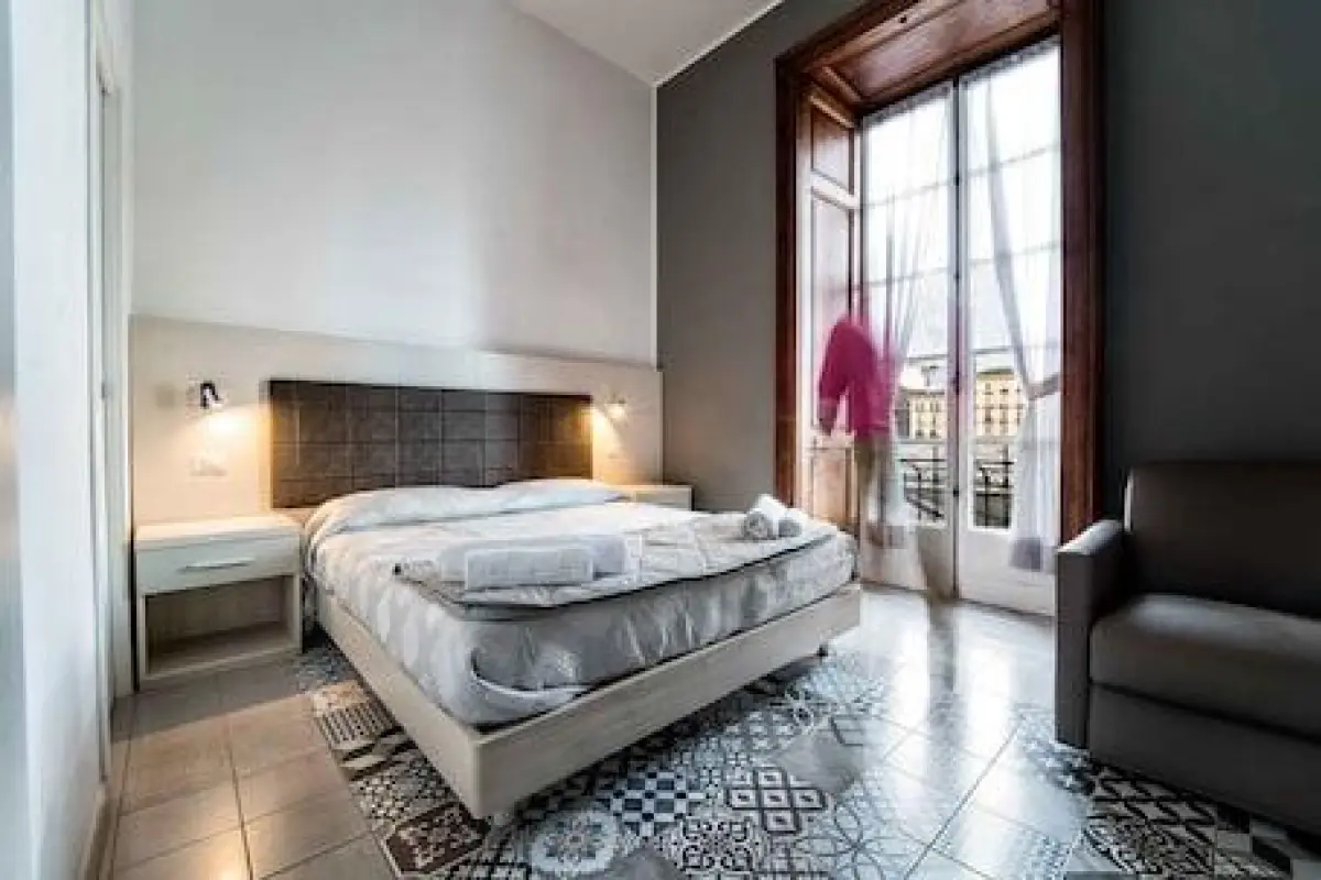 New Gallery – Affordable Bed and Breakfast in Naples