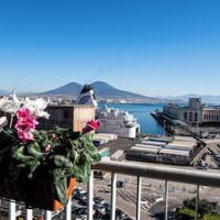 Skyhouse Beverello – Affordable Bed and Breakfast in Naples