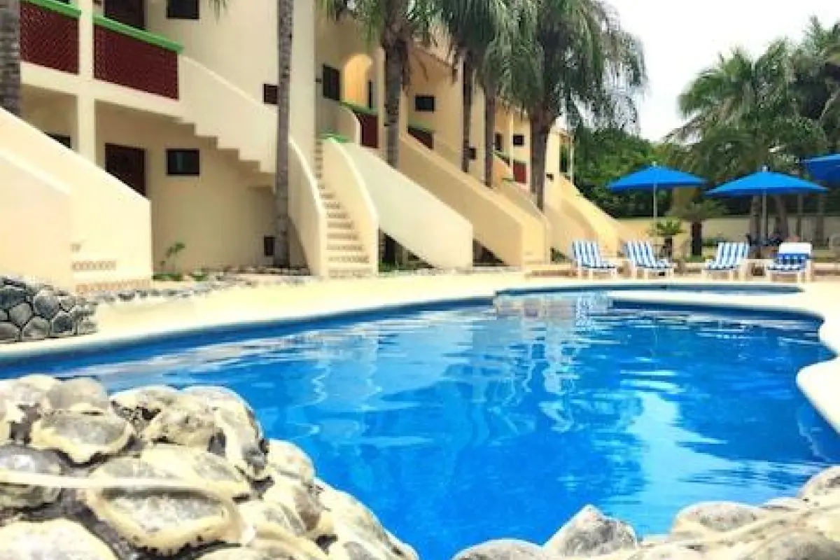 Villas Coco Resort - Adults Only – Affordable hotel in Isla Mujeres