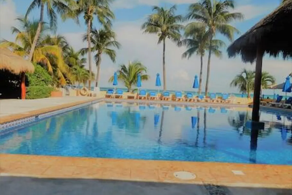 Nautibeach Condos – Affordable hotel in Isla Mujeres