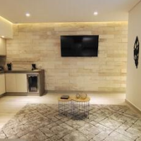 1st Luxury Warehouse – Affordable hotel in Cancun