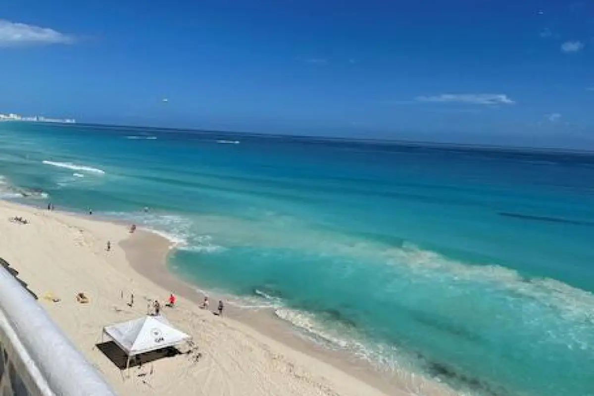 Beach and Ocean Front Apartments 1 – Affordable hotel in Cancun