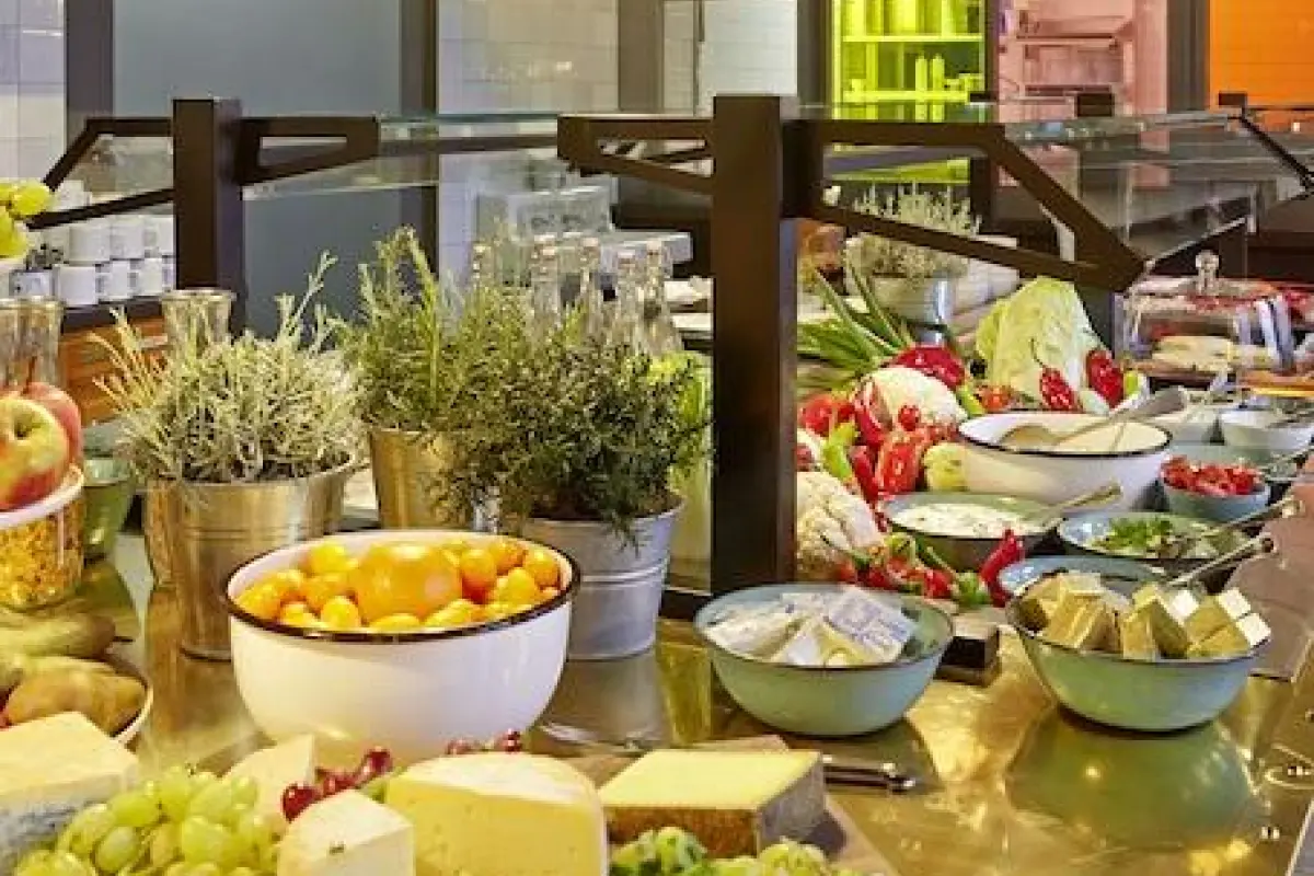 25hours Hotel Altes Hafenamt – Affordable hotel in Hamburg