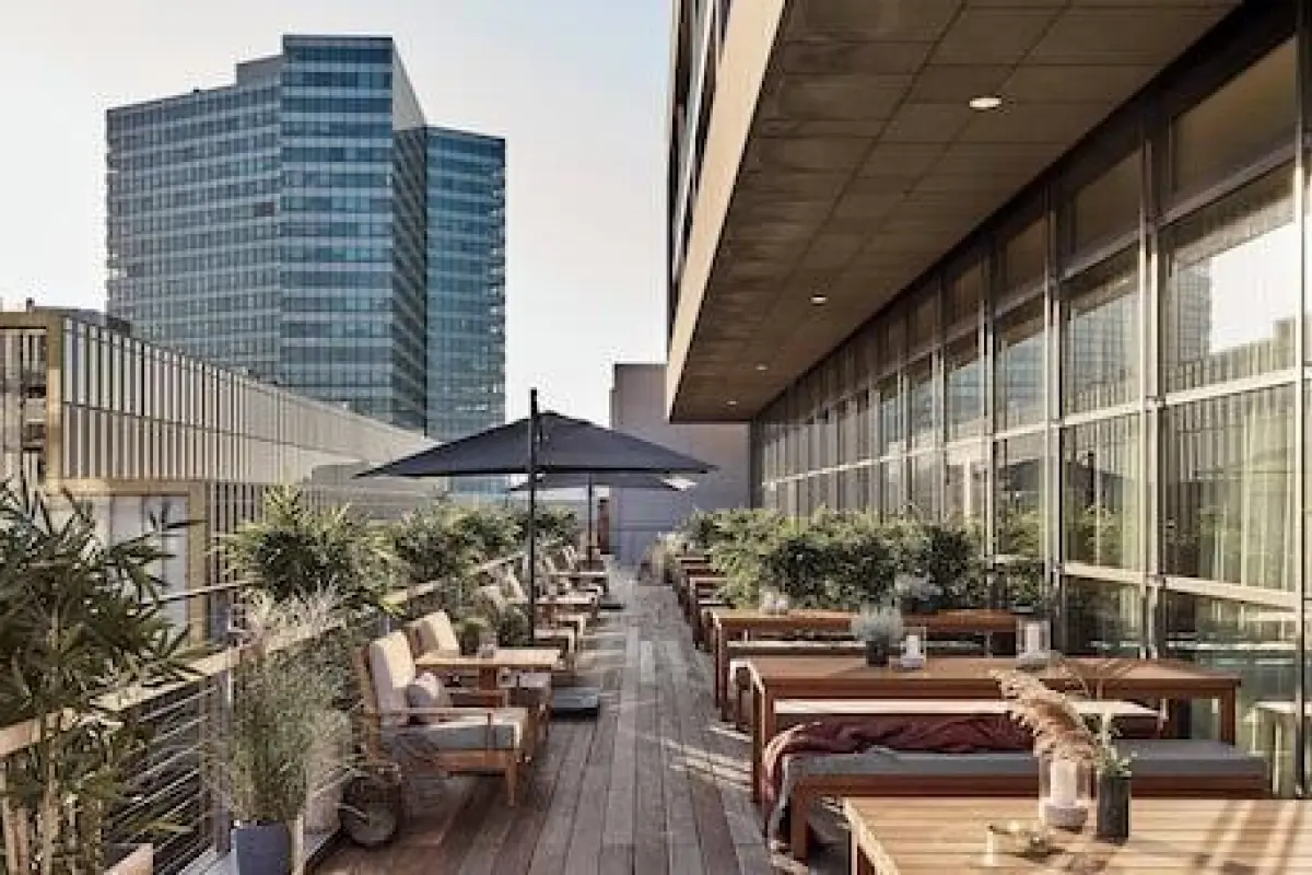 SIDE, a Member of Design Hotels – Affordable hotel in Hamburg