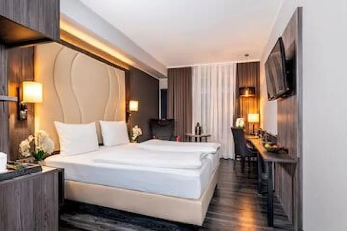 PLAZA Premium Parkhotel Norderstedt – Affordable hotel in Norderstedt