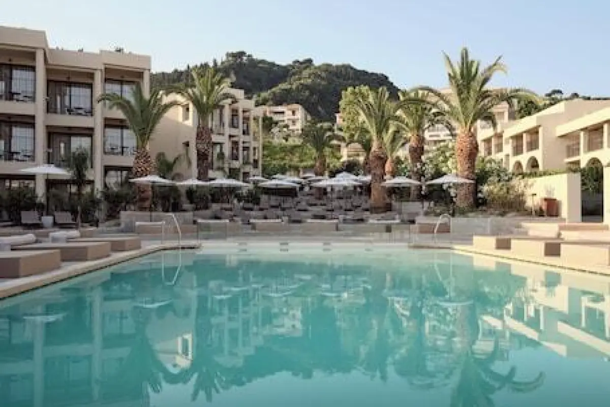 Admiral De Luxe Hotel – Affordable hotel in Zakynthos