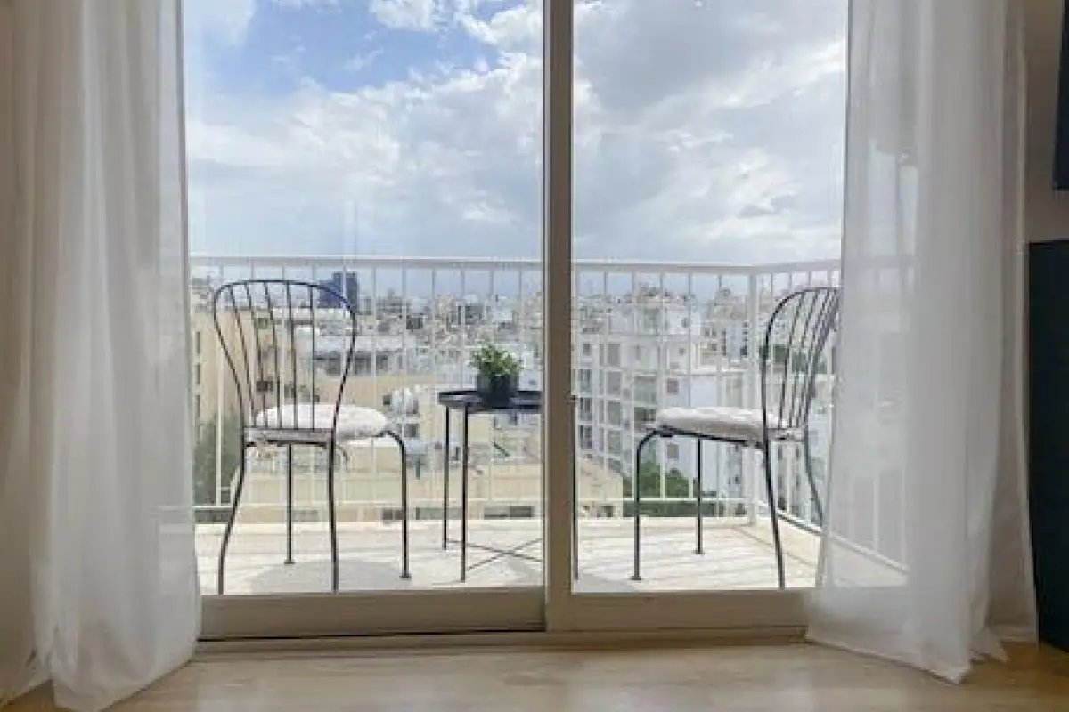 Phaedrus Living Downtown Flat 704 – Affordable hotel in Nicosia