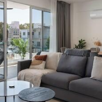 Phaedrus Living: Travertine Residences 101 – Affordable hotel in Strovolos