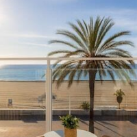 Meraki Beach Hotel - Adults Only – Affordable hotel in La Pobla de Farnals