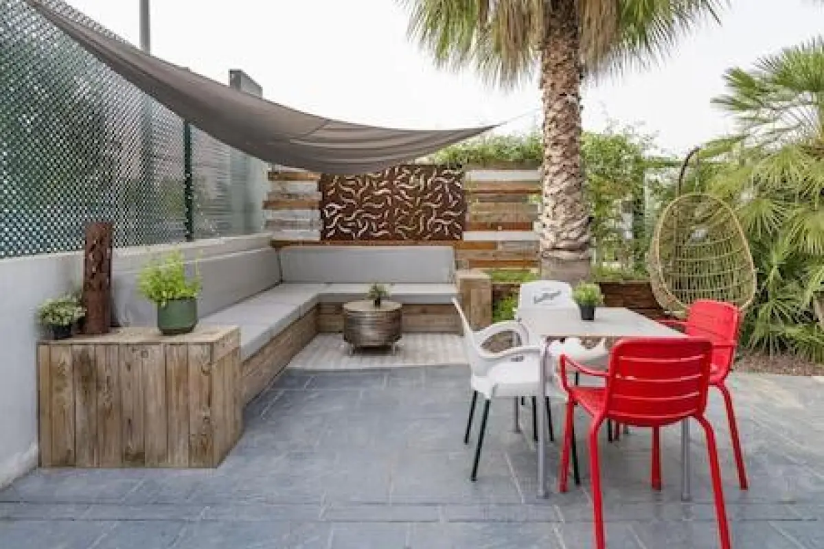 ibis Valencia Bonaire Aeropuerto – Affordable hotel in Quart de Poblet