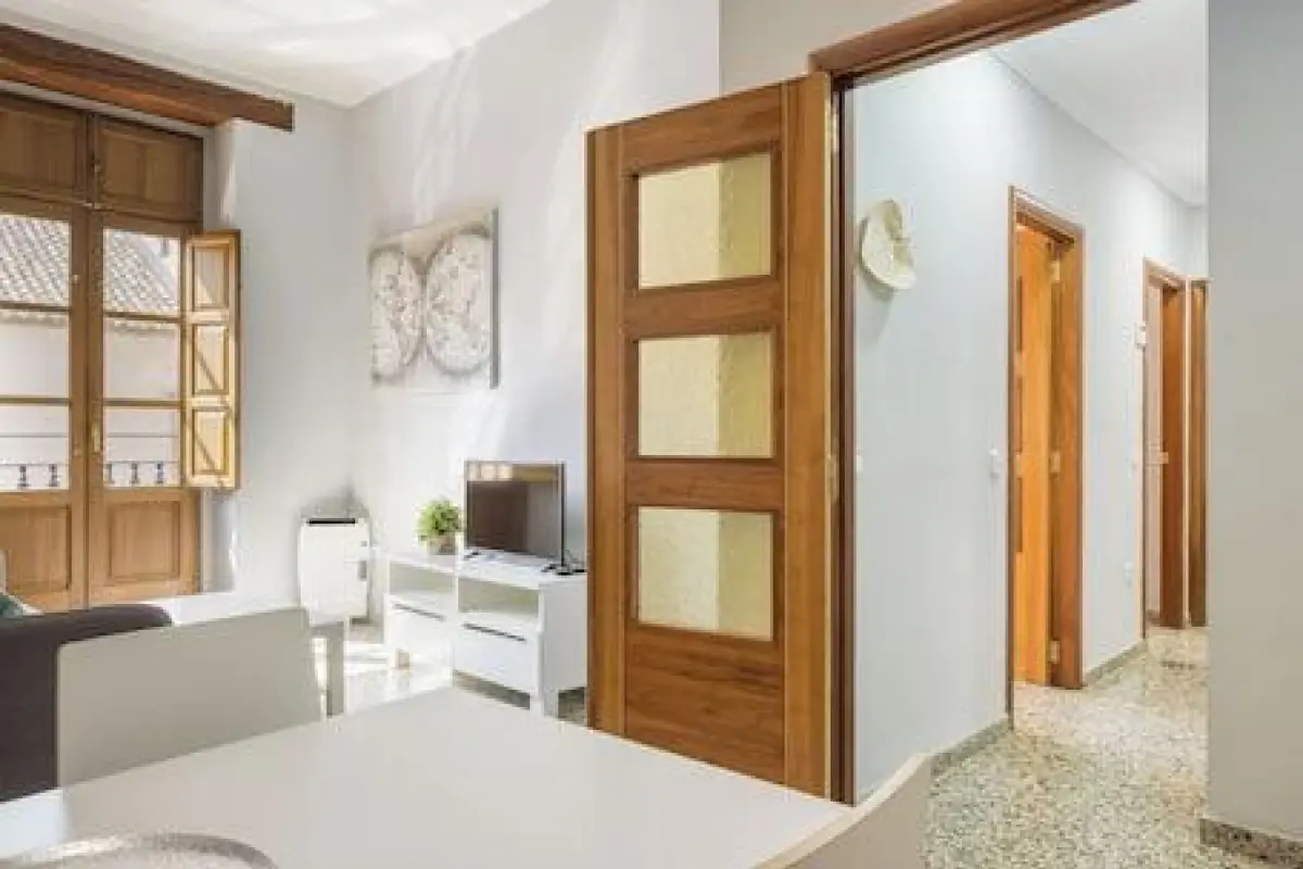 Macflats Valencia Puerto – Affordable hotel in Valencia