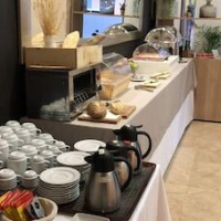 Apartamentos Plaza Picasso – Affordable hotel in Valencia