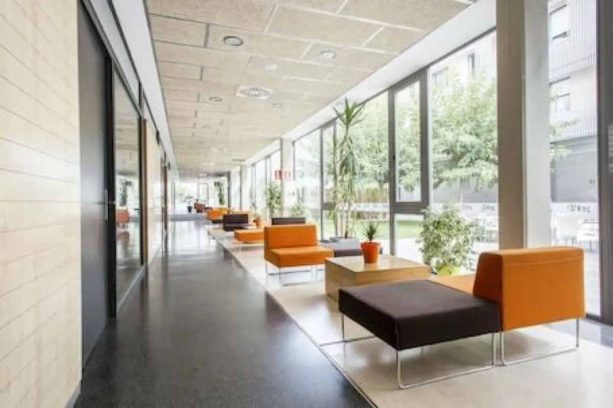 Residencia Universitaria Resa Damià Bonet - Campus Accomodation – Affordable hotel in Valencia