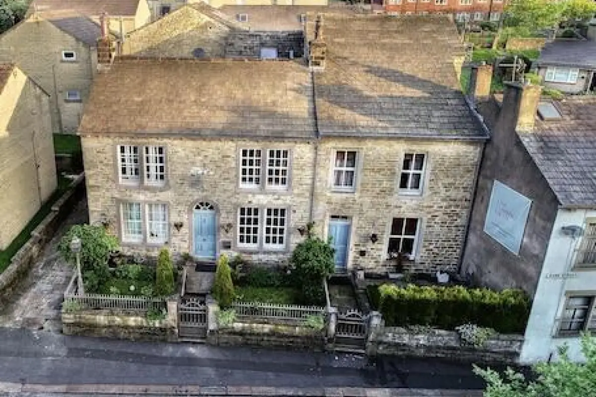 The Lawrence Hotel – Affordable hotel in Burnley