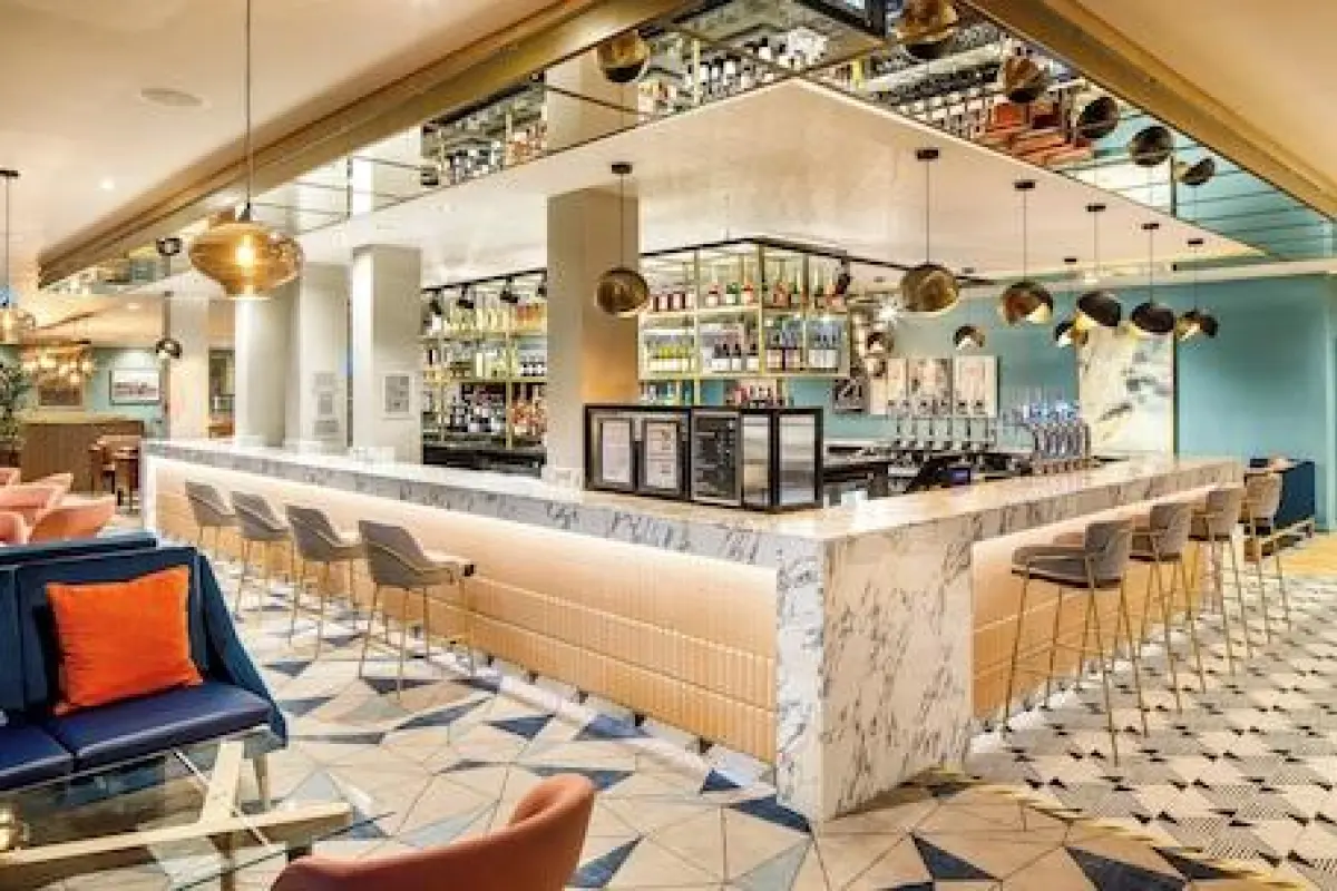 Crowne Plaza Manchester Airport by IHG – Affordable hotel in Manchester