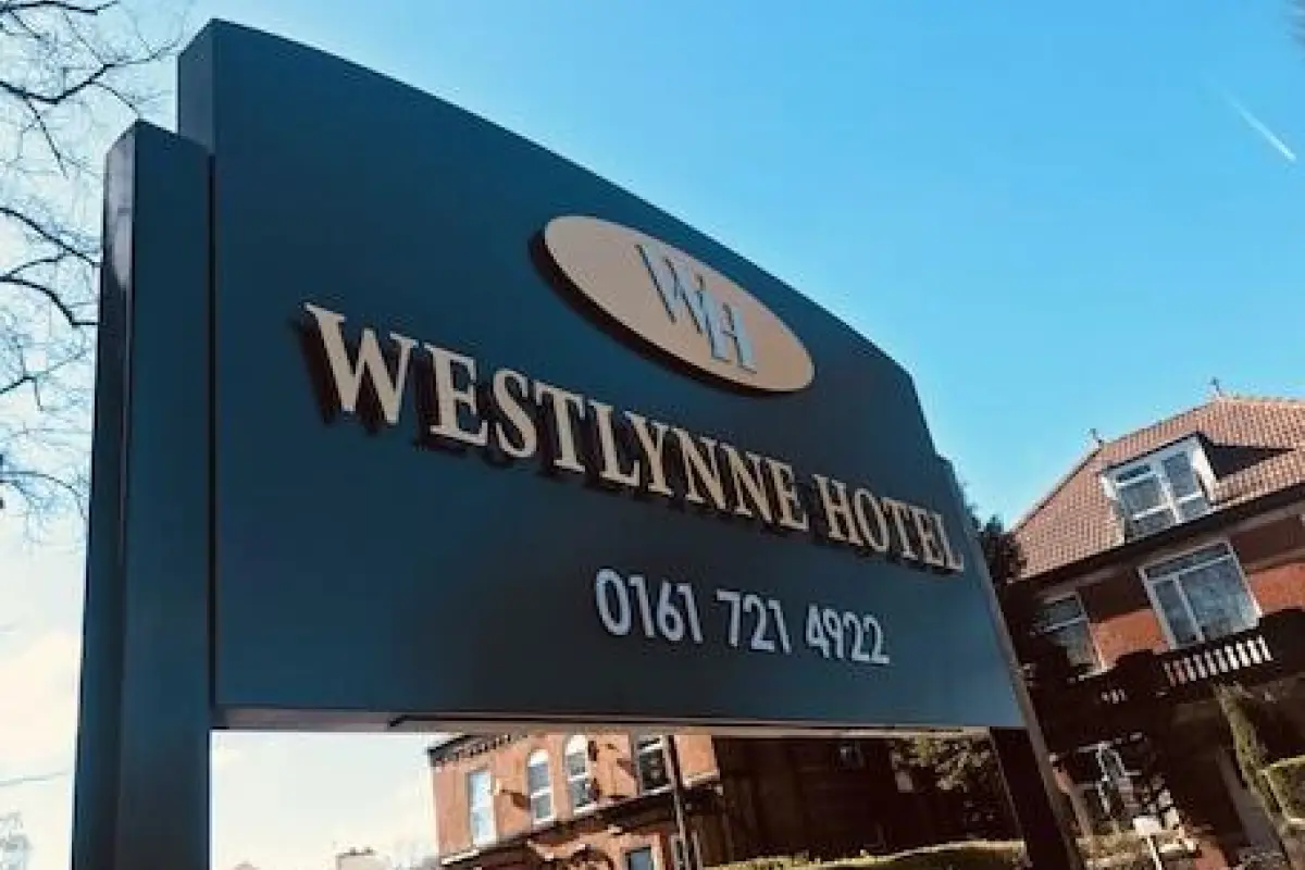 The Westlynne Hotel & Apartments – Affordable hotel in Manchester