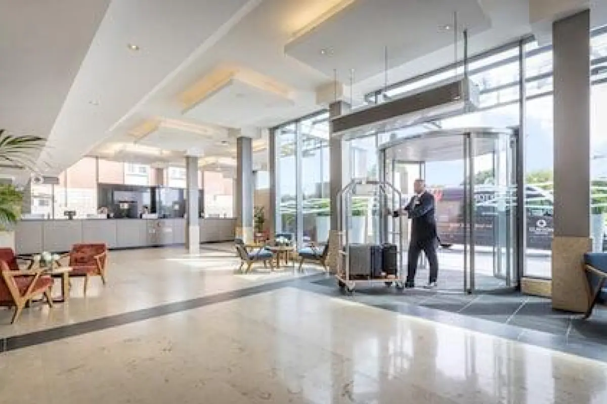 Clayton Hotel, Manchester Airport – Affordable hotel in Manchester