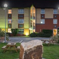 Holiday Inn Manchester West by IHG – Affordable hotel in Salford